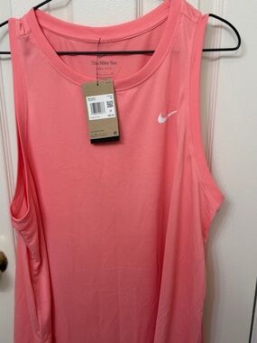 Nike Coral-Pink Dri-FIT Women's Sleeveless Tank Top and Bike Shorts